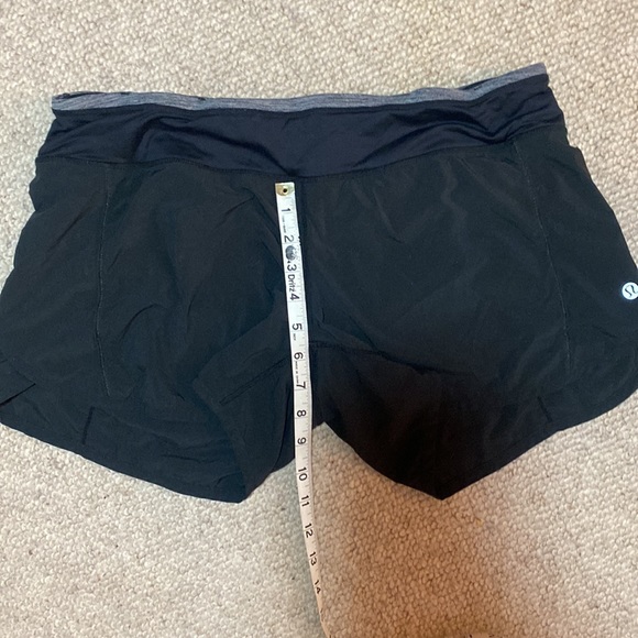 Lululemon Groovy Run or Run Time Shorts. Size 10 - Picture 2 of 11